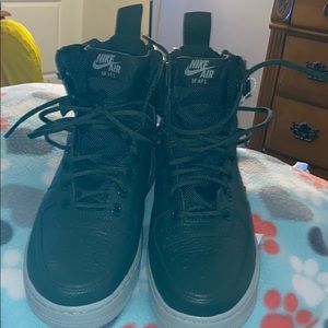 Nike Air Force 1 sf size 7.5